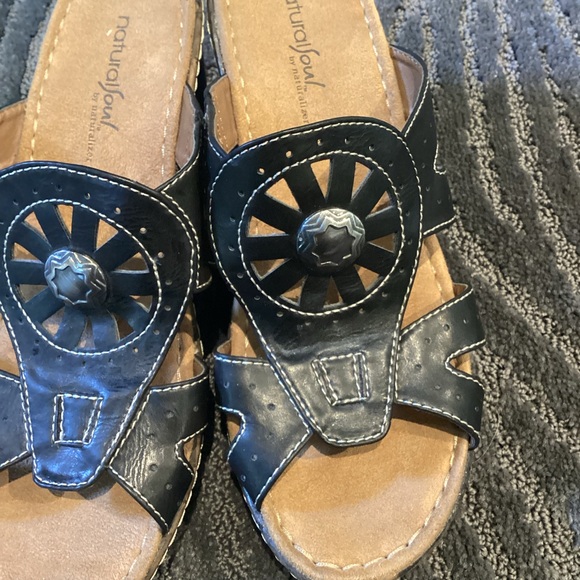 Natural Soul By Naturalizer Hearts Mineral Women's Wedge Sandals EUC - Picture 5 of 9